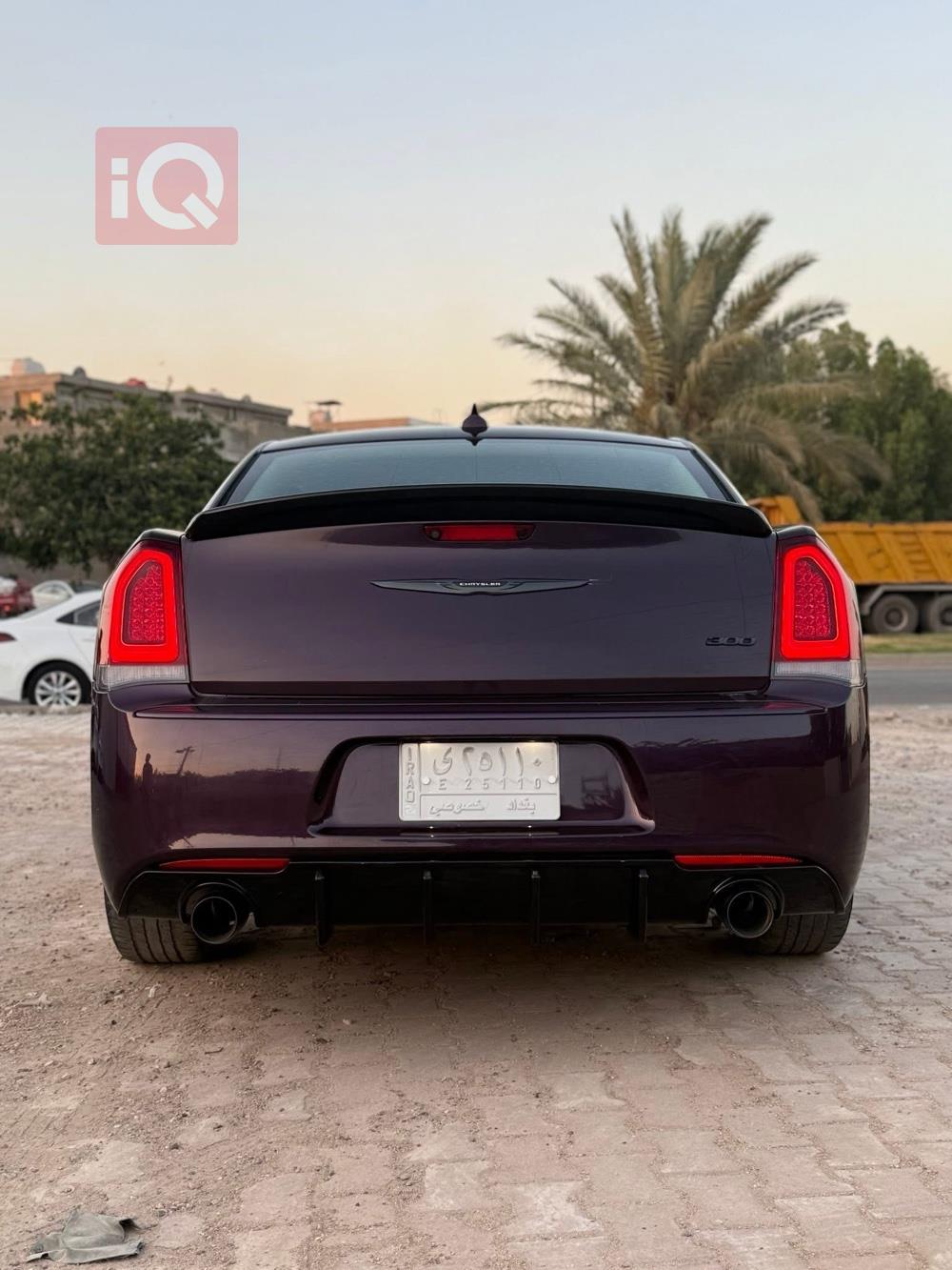 كرايسلر 300